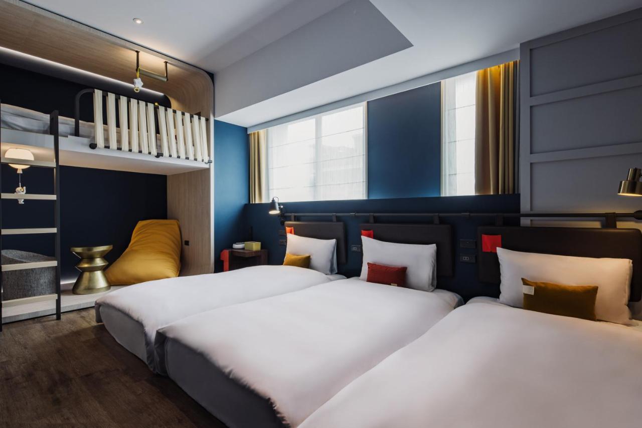 Olah Poshtel - Taichung Station Hotel Exterior photo